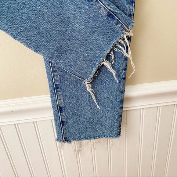 Good American | The Weekender Jeans Distressed Straight Leg Indigo Blue Size 26 - Picture 4 of 8